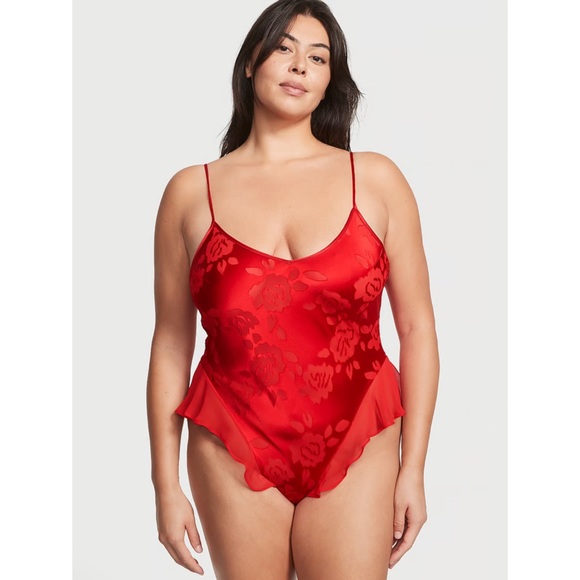 NWT Victoria’s Secret Burnout Satin Teddy in Red S - Picture 2 of 8